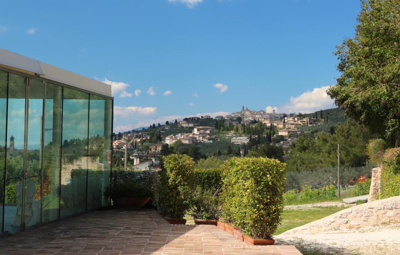 Corte Fratini Appartamenti Trevi Dış mekan fotoğraf